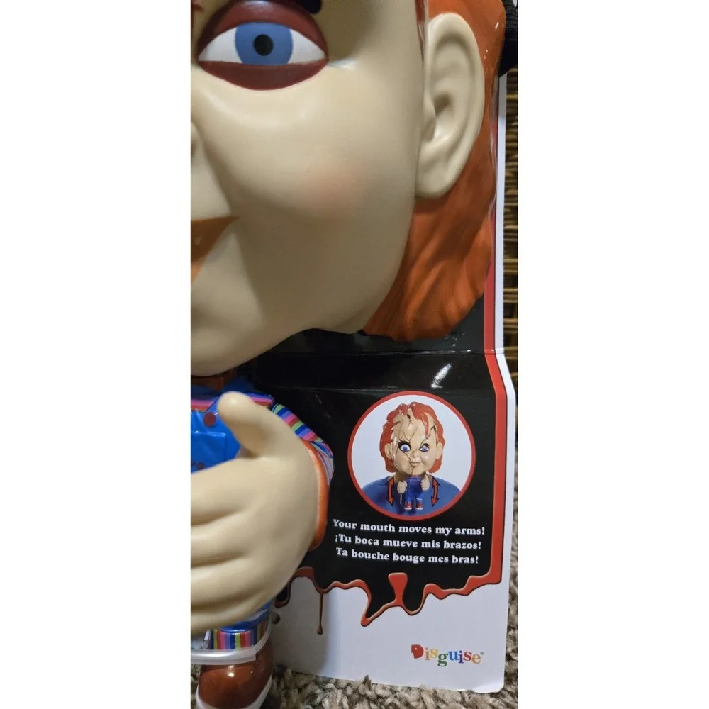 NEW Chucky Child's‎ Play Move A Mask Moving Arm Knife Horror Halloween Disguise